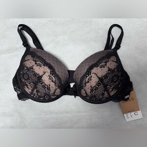NWT Chantelle Black Lace Underwired Bra Sz 32C
